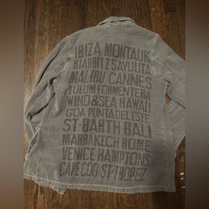 SUNDRY DISTRESSED ARMY JACKET. GENTLY WORN 🖤🩶💚